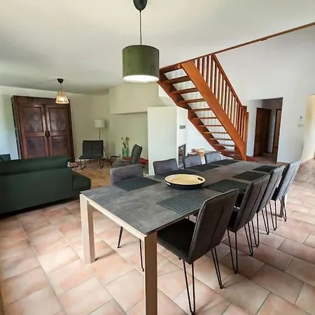 Feriehus La Maison Des Vignettes *