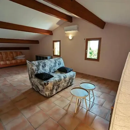 La Maison Des Vignettes Feriehus